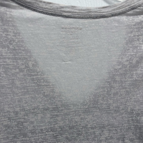 EXPRESS Graphic Tee - Picture 4 of 5